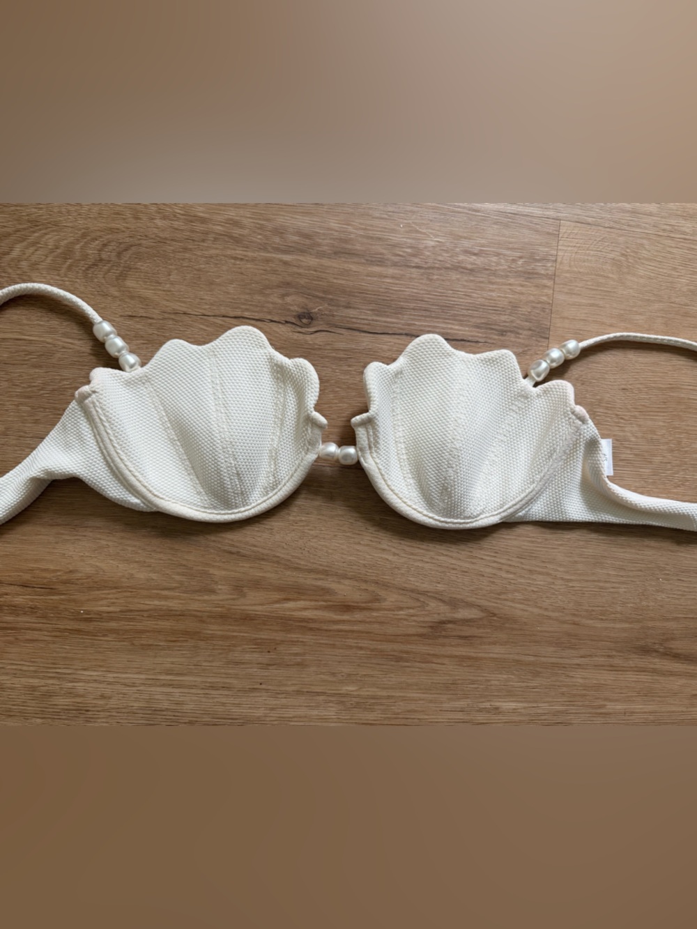 LSpace Sunrise Shell Bikini Top - S - Picture 5 of 7
